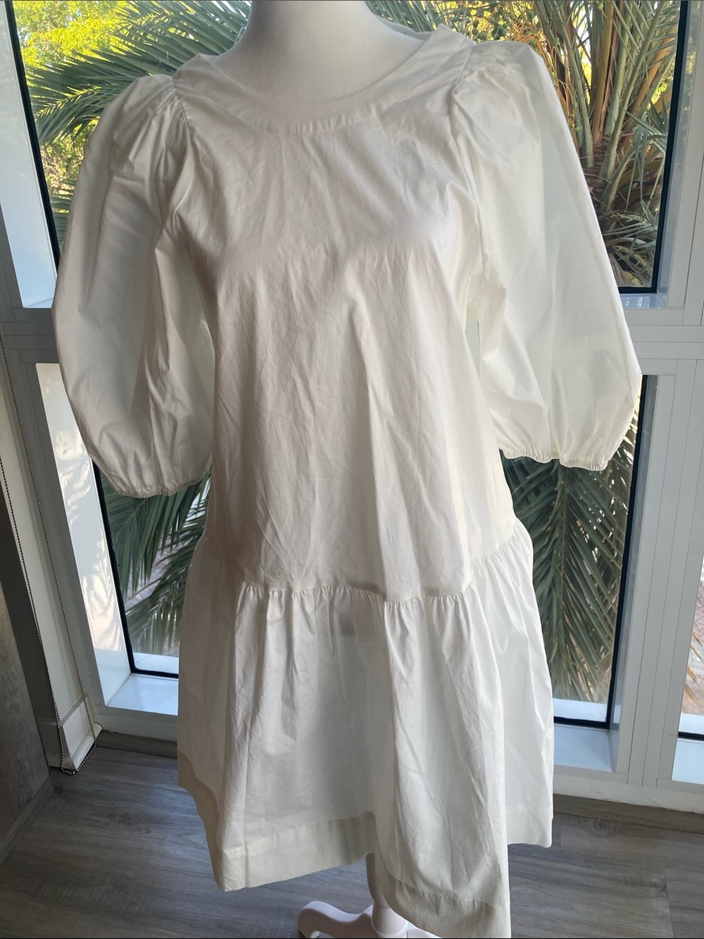 NWT!!! Prologue White Dress with Pockets!!! Size Small
